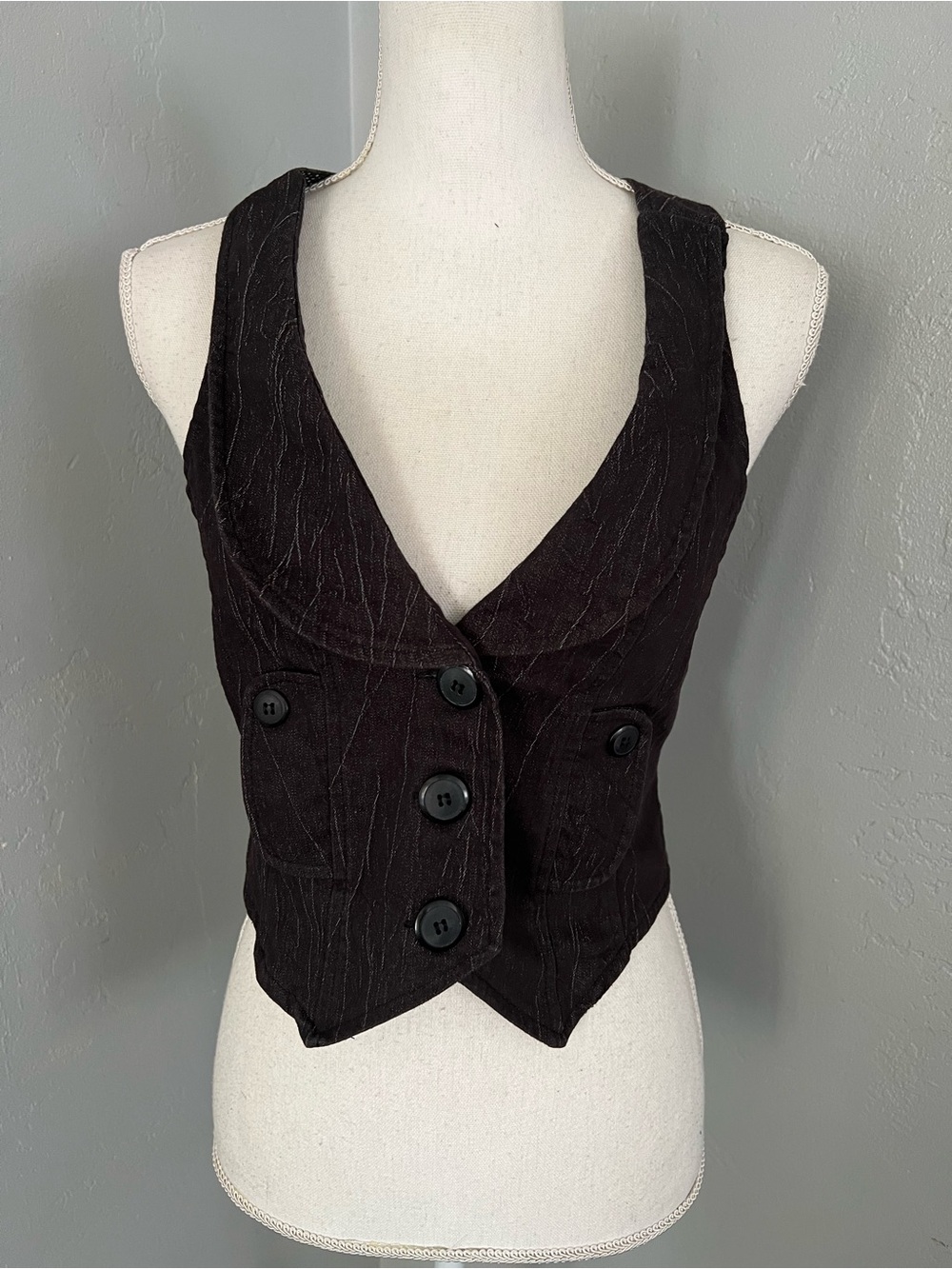 Joe benbasset Womens Black Textured Button-Front Vest